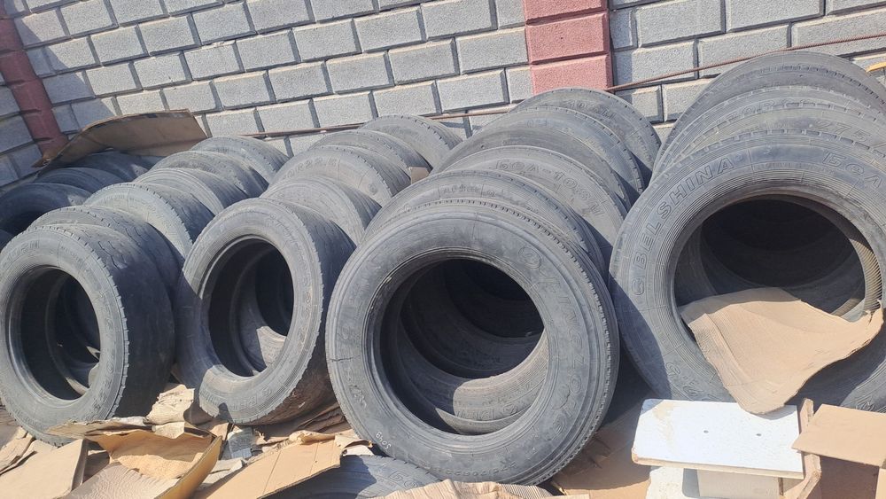 Продам  запчасти ауди с3 различные запчасти.