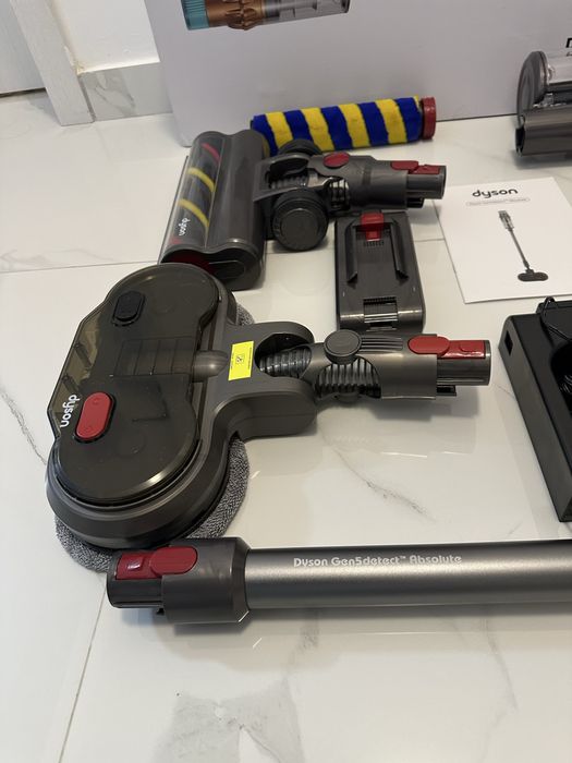 Aspirator vertical Dyson V15 Detect Absolute