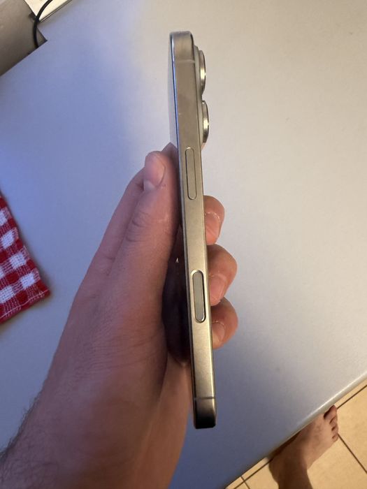 Iphone 16 pro 256GB
