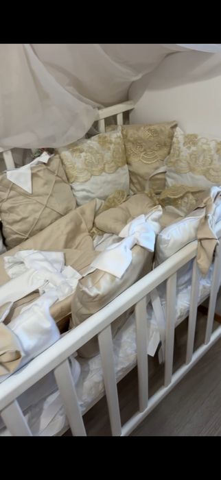Продам детскую кроватку