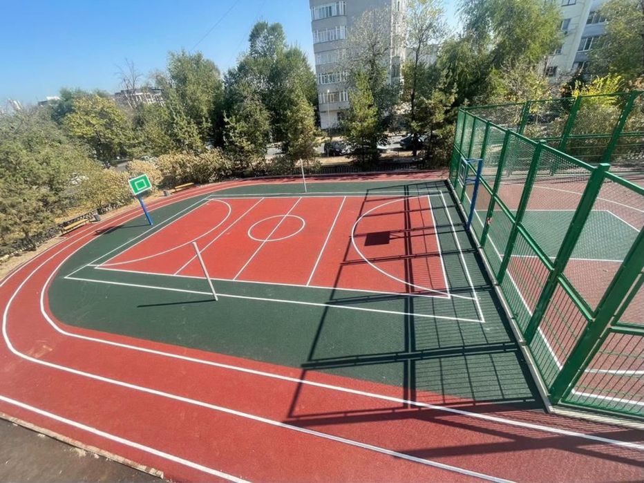 Бесшовное тартановое покрытия