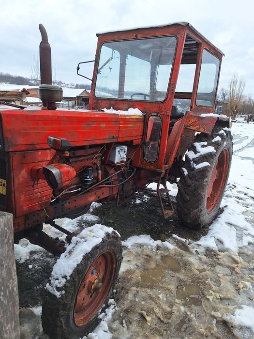Tractor U650 cu diverse la pachet sau separat
