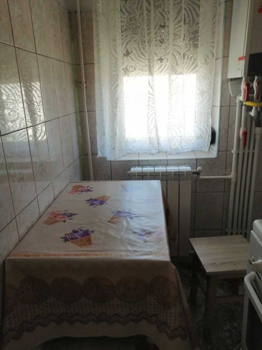 Inchiriez ap 2 camere .semidecomandat, Campus.