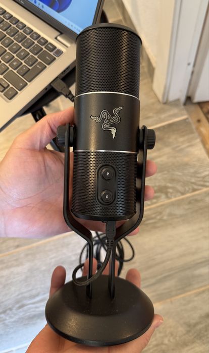 Microfon podcast Razer Seiren Pro Elite XLR / USB