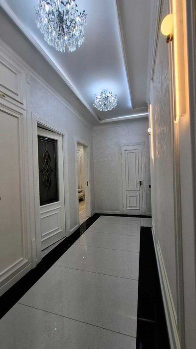 Продам элитную новую квартиру ор-р Ц.Луначарский .