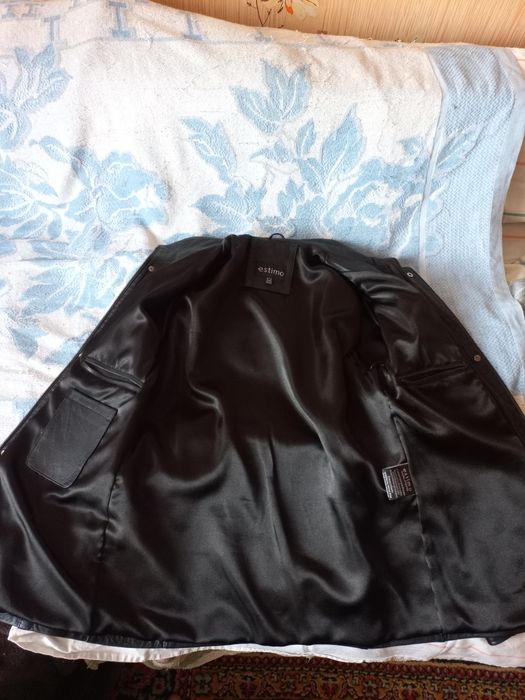 Продам мужскую куртку Еstimo