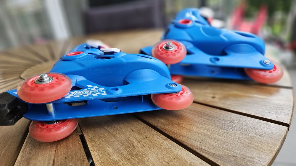 Vand role pentru copii