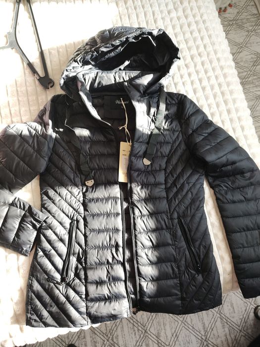 Ново олекотено яке С-м