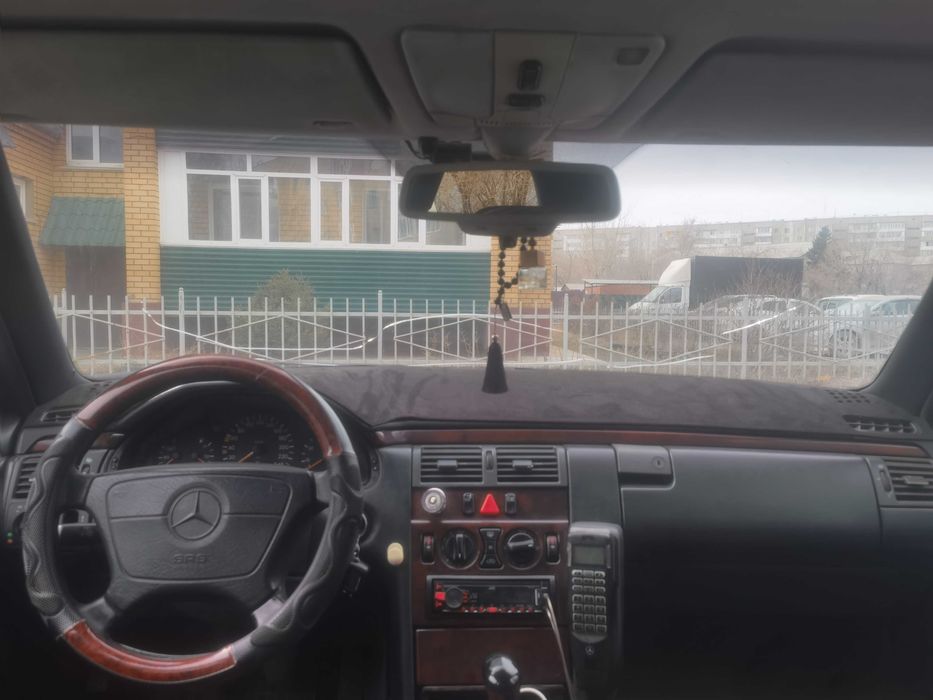 Mersedes w210 elegange