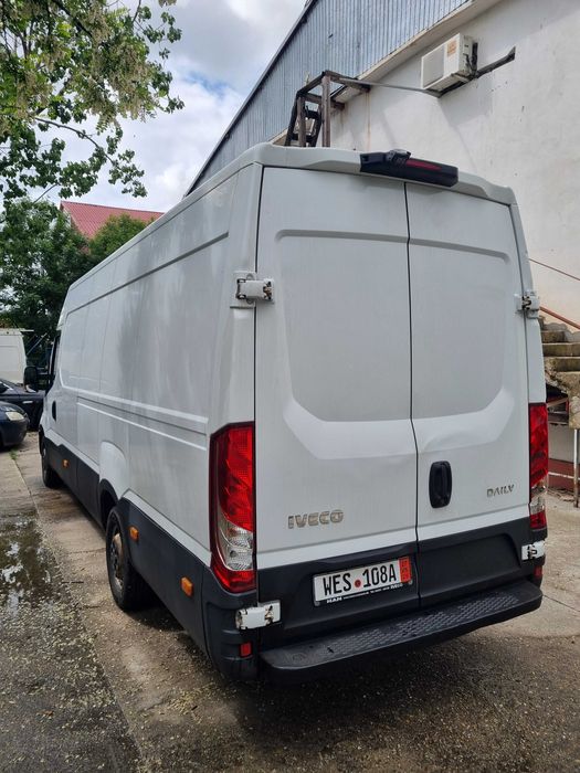 Iveco Daily recent adusa. 150 mii km , impecabila ! Numere inca valabile .