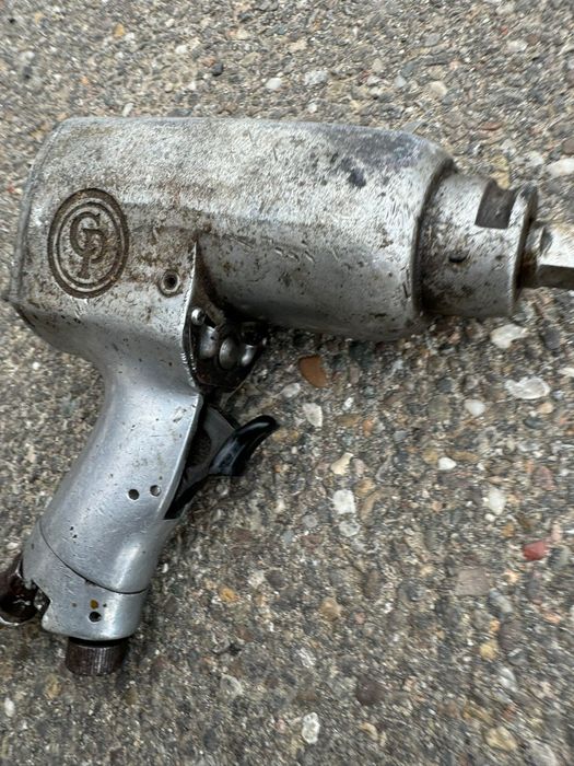 Pistol de impact pneumatic Chicago Pneumatic ,nu parkside,festool,dewalt ,millwakee