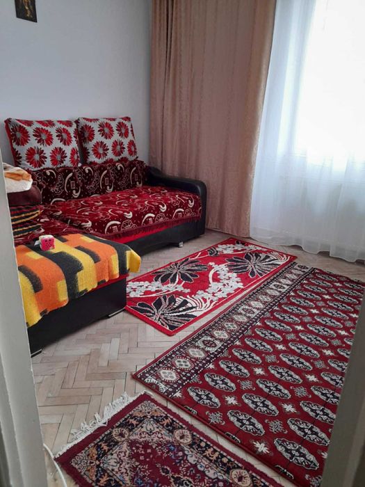 De inchiriat ( zona pietei )