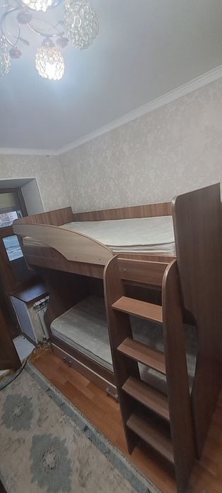 Двухярусная кровать