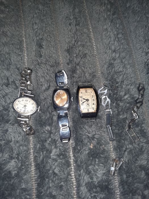 Механика Рабочие часы женс деш отдам