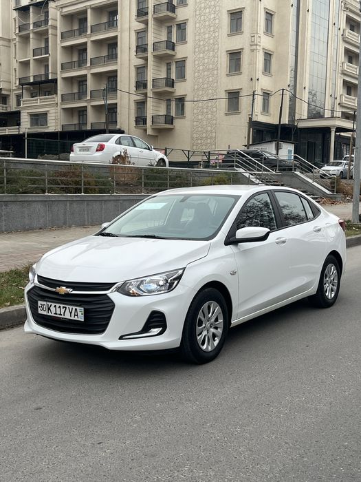 Onix 3 mexanika Metan-5