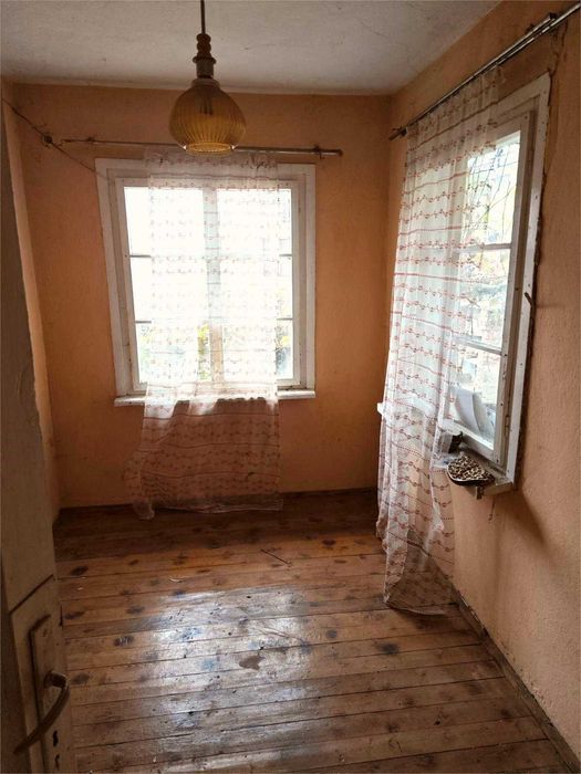 Продава се Къща в Калофер - 100 кв.м за 332 €/кв.м - Снимка #4