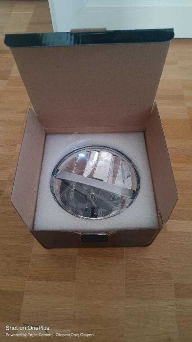 Far LED rotund, diametru aproximativ 13,5 cm, 5 fire, cu mufă/cablaj