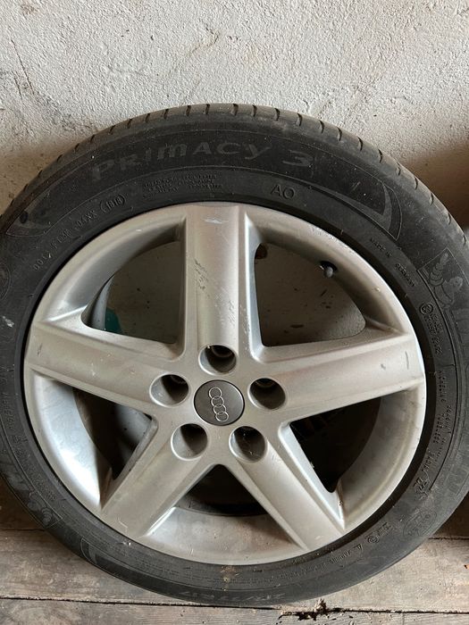 Летни джанти за Ауди , 17-ки- 4Броя заедно с гумата 215/55R17