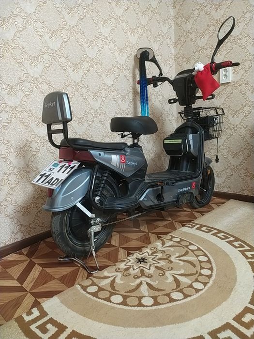 Электро скутер..