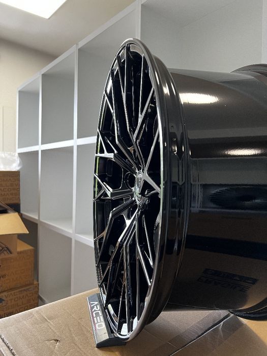 Jante BMW R19 5x120 Arceo Roma Noi Seria 1 2 3 4 5 6 7 E46 E90 E91 E92 E93 F20 F21 F22 F23 F30 F31 F32 F33 F34 F36 F10 F11 F01 F02 F06 F12 F13