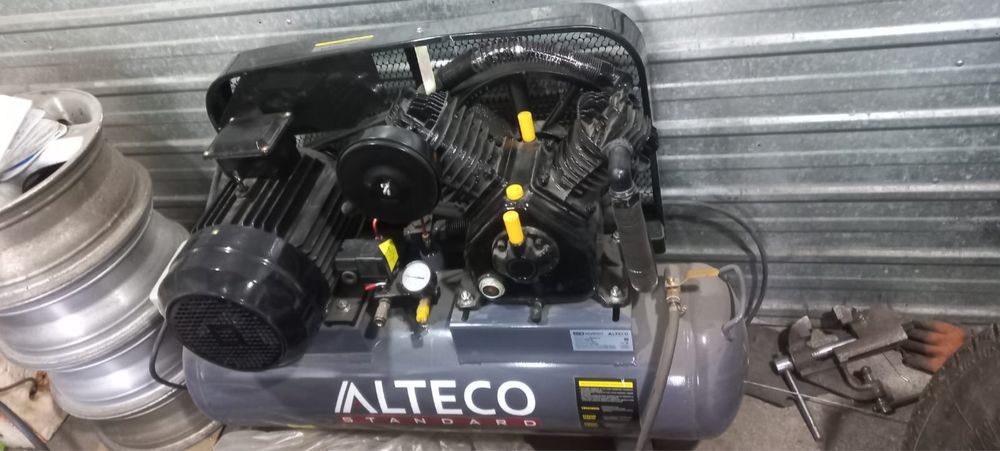 Компрессор новый продам