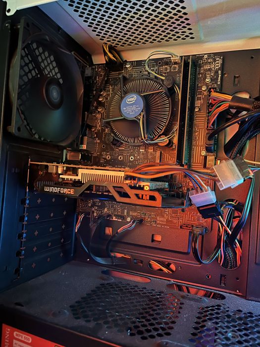 Pc gaming i3-10100f,16gb ram,gtx750TI 4gb