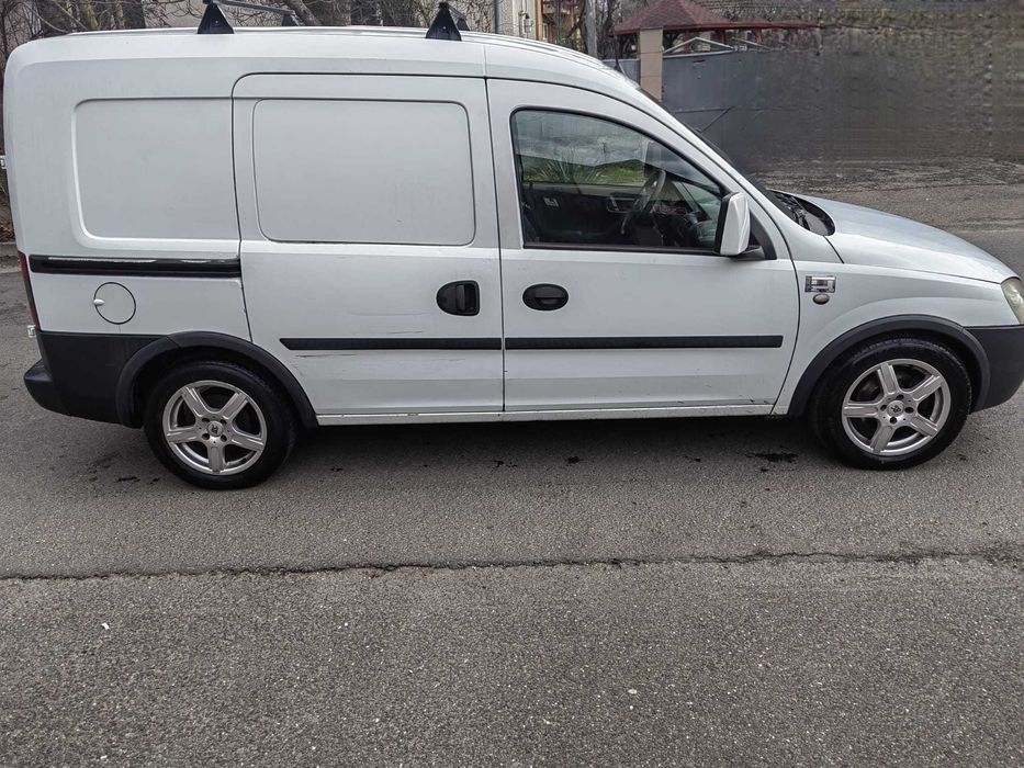 Opel Combo,1,3 cdti