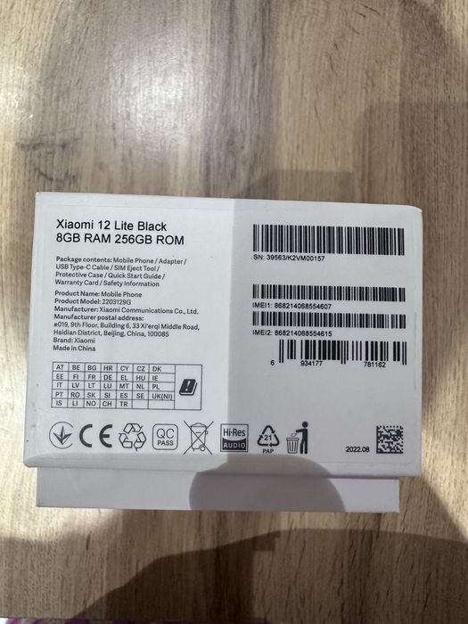 Продам Xiaomi 12 Lite в идеальном состоянии!
