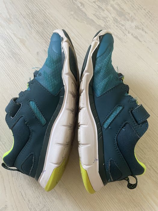 Детски мататонки с велкро номер 33+ подарък маратонки Adidas