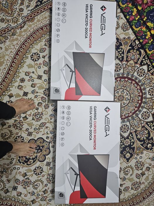 Монитор 27" изогнутый новый