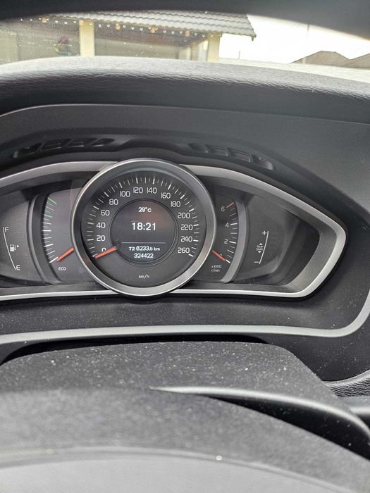 Vand volvo v40 2015