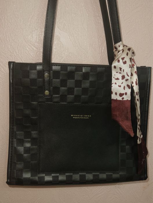 Сумка черная большая