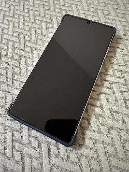 Смартфон Samsung Galaxy S25 Ultra, 12GB RAM, 256GB