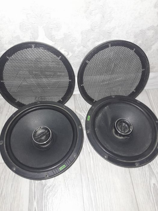 Продам колонки срочно.