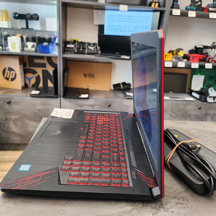 Amanet F28: Laptop Asus TUF FX504GD (L)