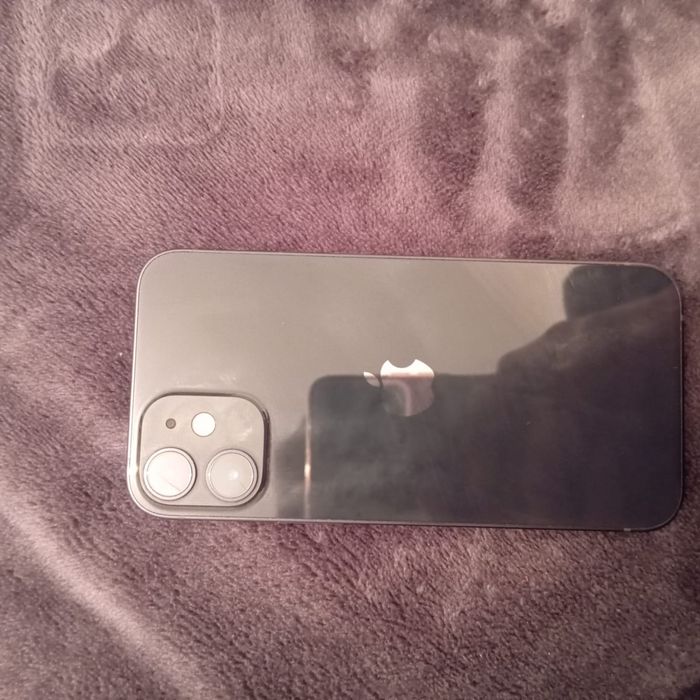 Айфон 12 мини бу