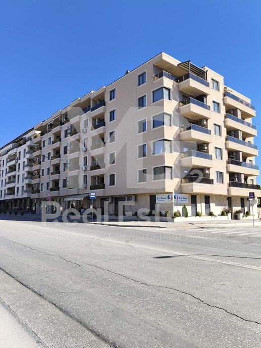 Дава се под наем Двустаен апартамент в Пловдив, Младежки Хълм - 66 кв.м за 510 € - Снимка #8