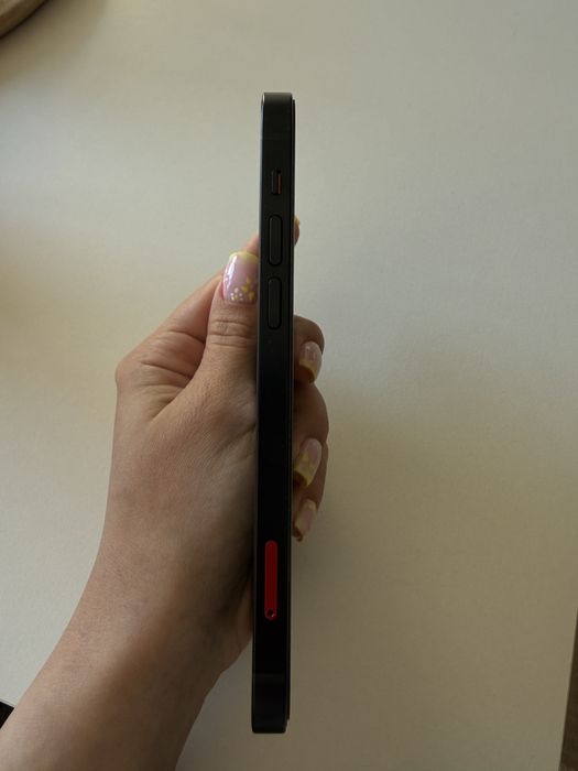 Iphone 12 - 64GB