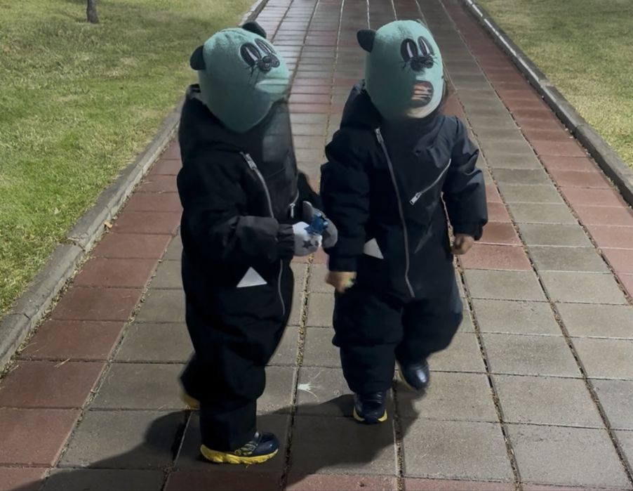 Димесезонный комбинезон детский