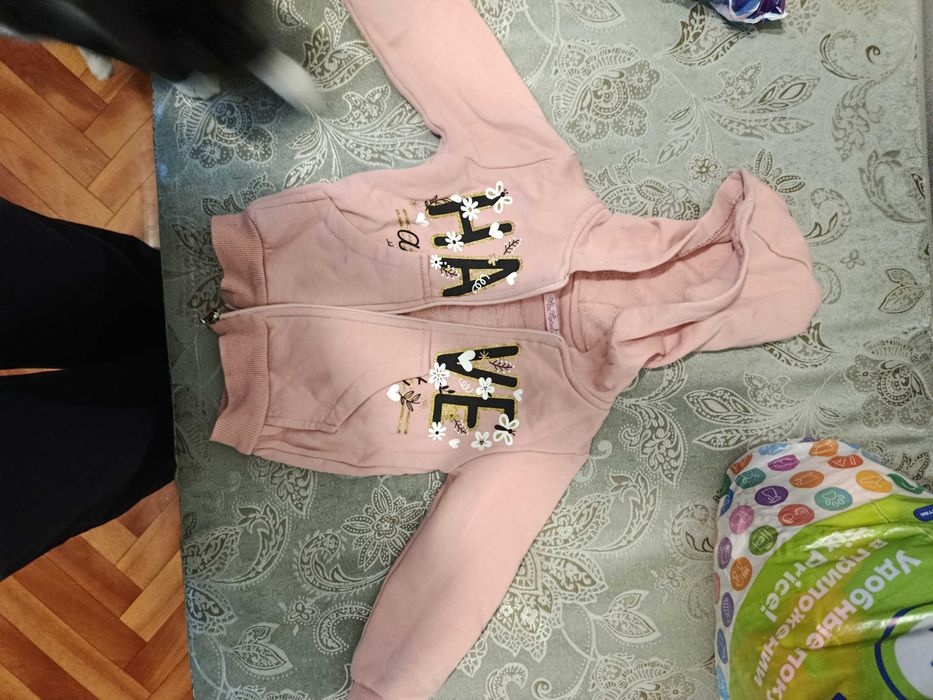 Продам детские вещи