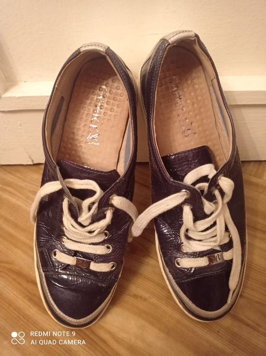 Сникърси, маратонки Capriz и Daris