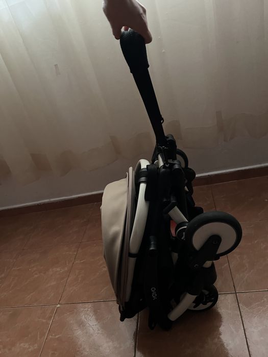 Колика-бежов цвят Stokke Yo yo 3