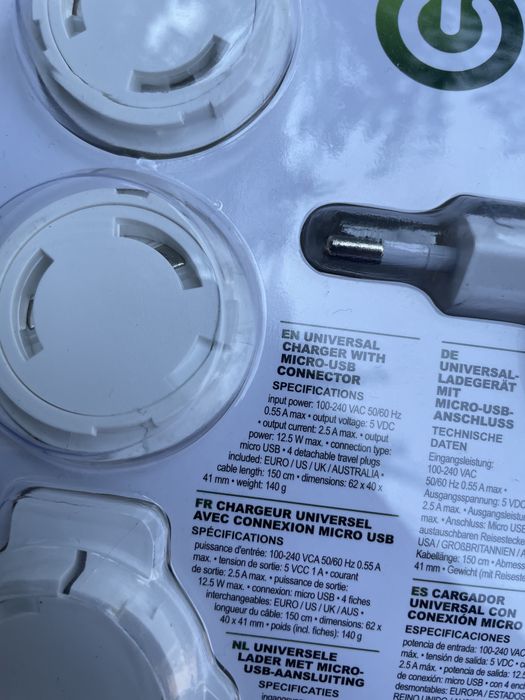 Incarcator universal telefon nou