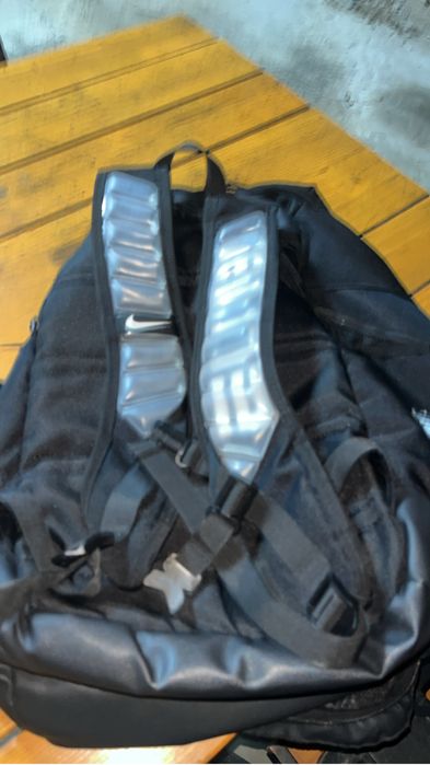 Продам nike elite v2