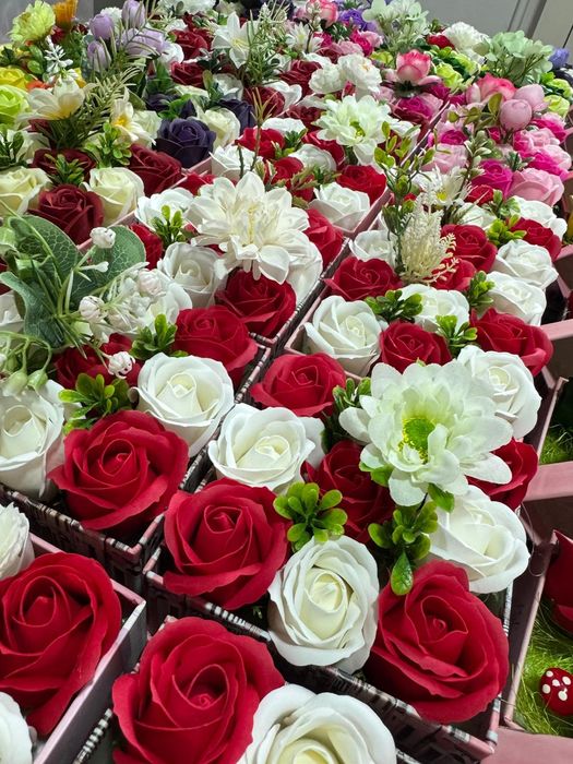 Aranjament trandafiri de sapun