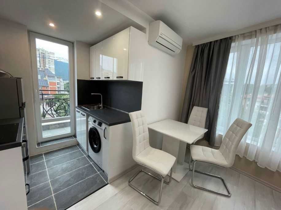 Продава се Тристаен апартамент в София, Кръстова вада - 106 кв.м за 1642 €/кв.м - Снимка #2