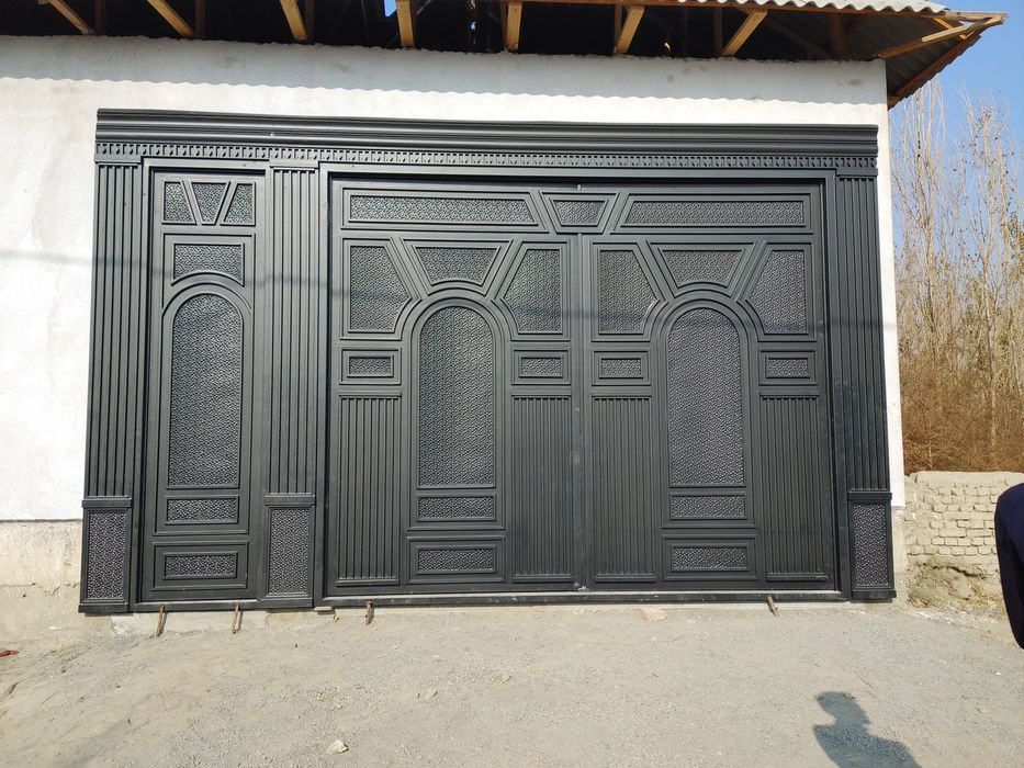 Darvoza, Ворота.