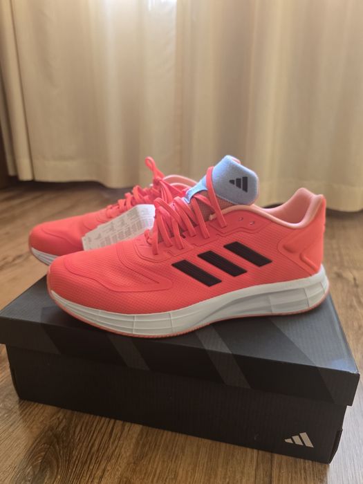 Маратонки adidas  dynamo 10 номер 46