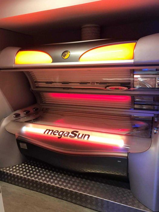 Солариум  Mega Sun 6900CPI