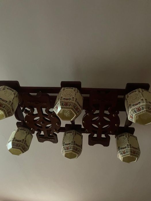 Люстра, на шесть лампочек